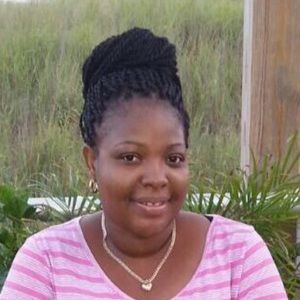 Meet your Posher, Cornelia